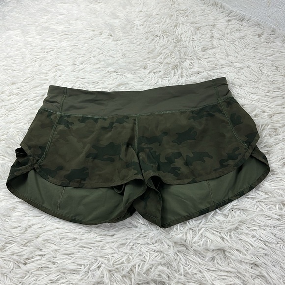 Lululemon Run: Speed Short *4-way Stretch Savasana Camo 20cm Fatigue Green - Picture 1 of 6
